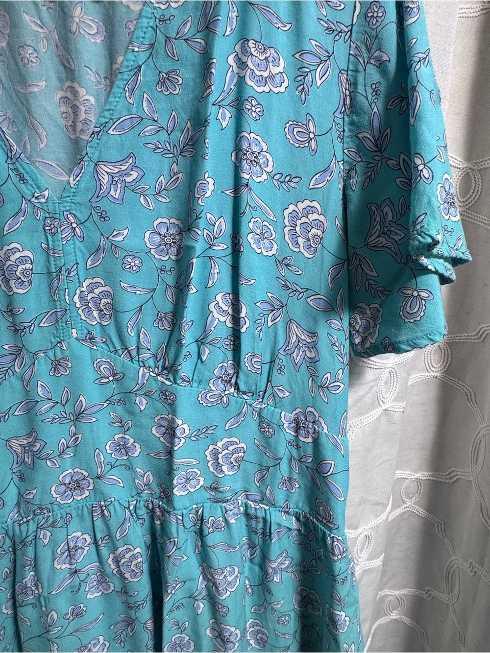 Women’s LOFT Boho Floral V-Neck Short Sleeve Dress - Picture 6 of 6